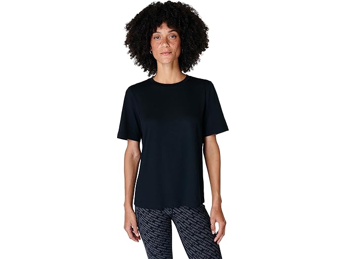 (取寄) スウェッティ ベティ レディース エッセンシャル クルー ネック Tシャツ Sweaty Betty women Essential Crew Neck T-Shirt Black