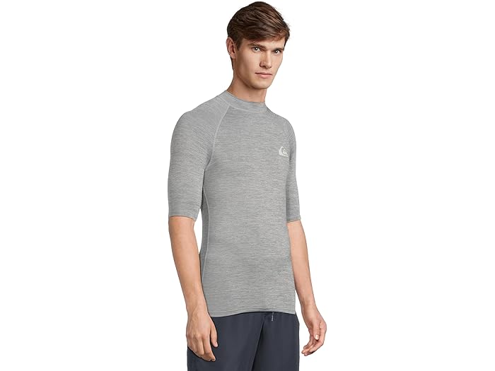 (取寄) クイックシルバー メンズ エブリデイ UPF50 ショーツ スリーブ サーフ ティー Quiksilver men Everyday Upf50 Shorts Sleeve Surf Tee Smoked Grey Heather