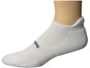 (取寄) フィーチャーズ ハイ パフォーマンス クッション ノー ショー タブ Feetures High Performance Cushion No Show Tab White
