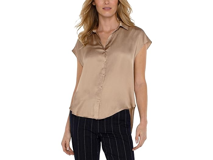 (取寄) リバプールロサンゼルス レディース ドルマン スリーブ カラード ボタン フロント サテン ブラウザ Liverpool Los Angeles women Dolman Sleeve Collared Button Front Satin Blouse Champagne