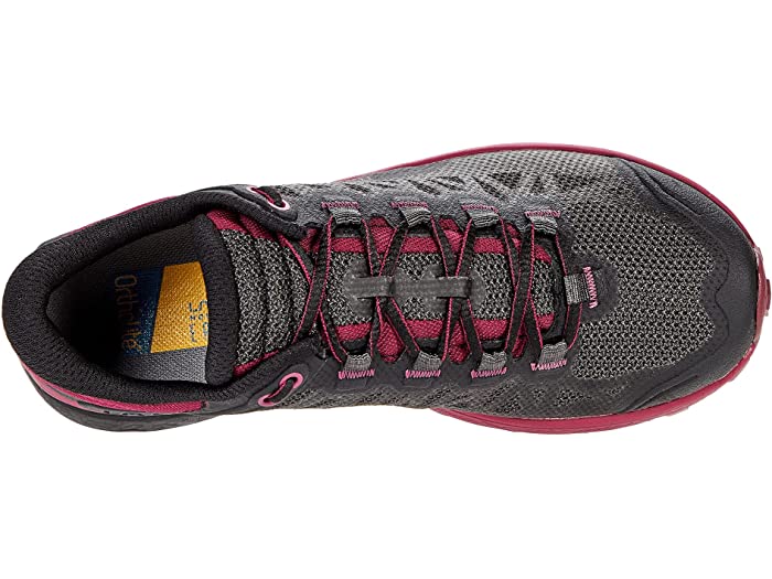 (取寄) スポルティバ レディース カラカル La Sportiva women Karacal Black/Red Plum