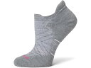 ジェットラグ楽天市場店で買える「(取寄 スマートウール レディース ラン ターゲッティド クッション ロウ アンクル ソックス Smartwool women Run Targeted Cushion Low Ankle Socks Light Gray/White」の画像です。価格は7,390円になります。
