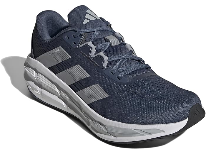 ■商品詳細■ブランドadidas Running アディダス ランニング■商品名adidas Running Questar 3 Running Shoesクエスター 3 ランニング シューズ■商品状態新品未使用・並行輸入品■色Preloved Ink/Halo Silver/Shadow Navy■詳細レース-アップクロージャー.-レギュラーフィット.-ラウンドトゥデザイン。-製品の寸法は(12 幅 D - M) サイズを用いてます。寸法はサイズによって異なる場合がございます。予めご了承下さい。-測定:重量:283.50g■備考(取寄) アディダス ランニング メンズ クエスター 3 ランニング シューズ adidas Running men Questar 3 Running Shoes Preloved Ink/Halo Silver/Shadow Navyadidas Running アディダス ランニング シューズ ブーツ スニーカー アウトドア ブランド レッキング 登山 カジュアル 大きいサイズ ビックサイズ zp-9953640and more...