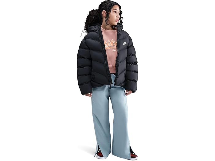 (取寄) ナイキ キッズ キッズ スポーツウェア オール デイ プレイ サーマ-フィット ルーズフィット パファー ジャケット (リトル キッド/ビッグ キッド) Nike Kids kids Sportswear All Day Play Therma-FIT Loose-Fit Puffer Jacket (Little Kid/Big Kid) Black/White