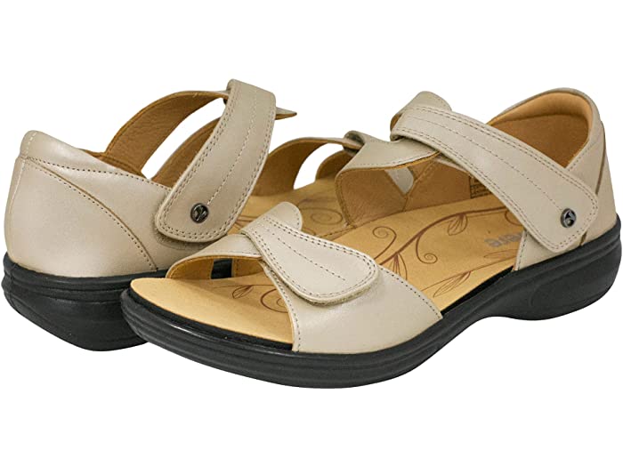 (取寄) リベール レディース ジュネーブ Revere women Revere Geneva Champagneのサムネイル