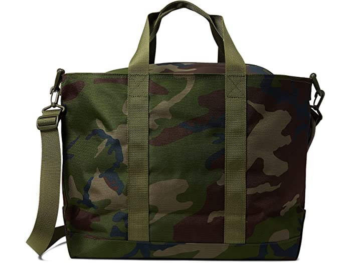 (取寄) エルエルビーン ジップ ハンターズ トート バッグ ウィズ ストラップ カモフラージュ ラージ L.L.Bean Zip Hunters Tote Bag with Strap Camouflage Large Camouflage