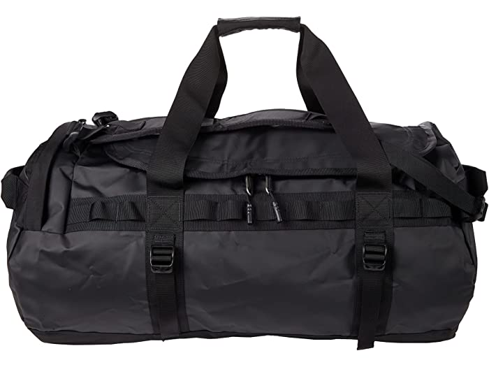 ■商品詳細■ブランドThe North Face ノースフェイス■商品名 Base Camp Duffel Mベース キャンプ ダッフル M■商品状態新品未使用・並行輸入品■色TNF Black/TNF White■詳細NorthFaceBaseCampDuffelMですべてを持ち運び、深く考えられた機能と伝説的な遠征でテストされた耐久性を提供します。-頑丈な構造により、耐水性のベースキャンプ素材とダブルステッチが施されています。-71リットルの容量は、週末、または3〜4日間続く週末の長期旅行に理想的なストレージを提供します。-耐候性ジッパーフラップ付きのD-zip開口部。-フックとループパッド付きホルダー付きのキャリーハンドルは、ダッフルキャリーハンドルと運搬ハンドルの両方として機能します。-取り外し可能で調整可能なアルパインカットのショルダーストラップで、ねじれを最小限に抑えて人間工学に基づいたフィット感を実現します。-上部の透明で耐水性のIDウィンドウ。-コンプレッションストラップ:4ヶ所-エンドメッシュスリップポケット付きの内部メッシュジップポケット。エンドキャップのジッパー式コンパートメントにより、ボリュームを犠牲にすることなく、濡れた服、汚れた靴、または余分なギアを分離できます。-1000dフタル酸フリーTPEファブリックラミネート、840dJr.バリスティックナイロン。-測定値：底部幅：25インチ奥行き：14インチ高さ：14インチストラップ長さ：38インチストラップドロップ：18インチハンドル長さ：28インチハンドルドロップ：12インチ重量：3ポンド12オンス■備考(取寄) ノースフェイス ベース キャンプ ダッフル M The North Face Base Camp Duffel M TNF Black/TNF WhiteThe North Face ノースフェイス ダッフルバッグ ボストンバッグ 鞄 登山 アウトドア ブランド カジュアル ストリート 旅行 スポーツ zp-9501842and more...