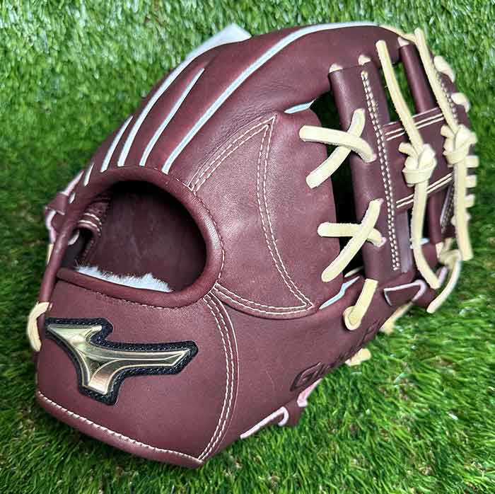 【ミズノ】【グローバルエリート】野球　硬式グラブ Hselection SIGNA　紅林型【内野手用／サイズ9】●グローブ●1AJGH32513-6880