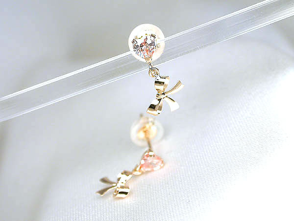 樂天商城 - キュービックジルコニア ピアス K18YG イエローゴールド 送料無料 両耳用 fourm クリスマス ギフト 母の日 レディース メンズ 男性 女性 ラッピング 包装 袋 誕生日 プレゼント ケース 箱 華奢 可愛い おしゃれ 手紙 記念日 お揃い 母の日