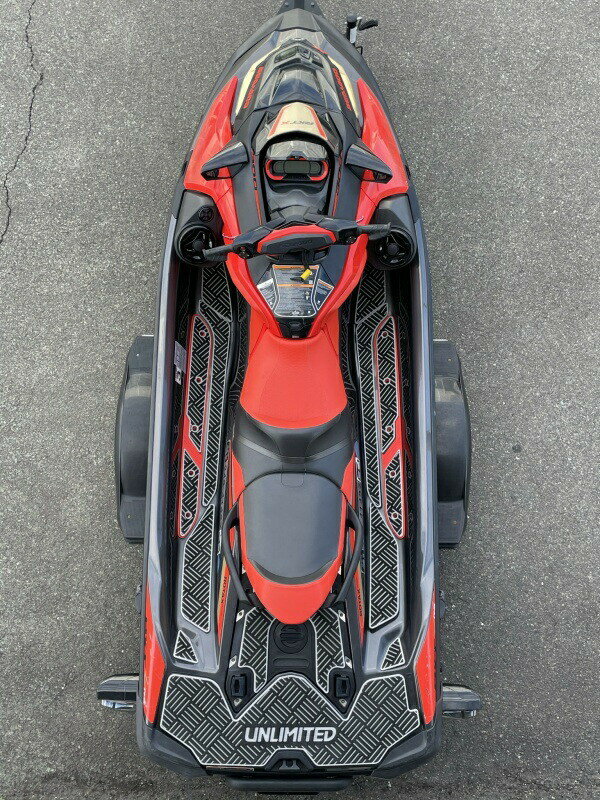 UNLIMITED デッキマット SEADOO RXT-X チェッカー 両面テープ付き 全10色 UL51121