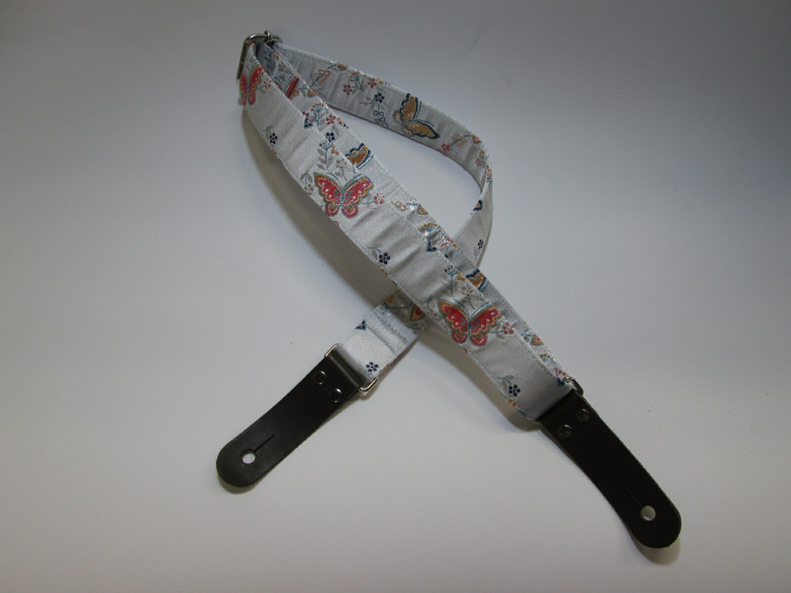 https://image.rakuten.co.jp/auc-just-on/cabinet/02417180/imgrc0105721732.jpg