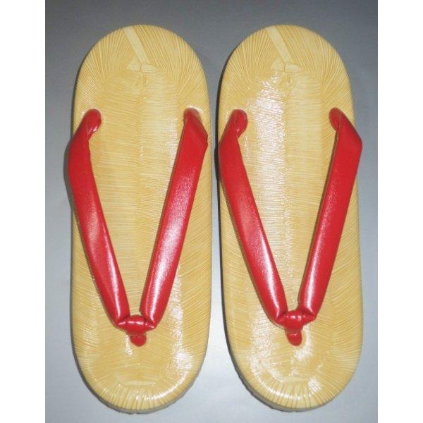 【クイーンサイズ・女性物雪駄】「赤鼻緒」 礼装雪駄Κ赤鼻緒スポンジ底 女性物ワンサイズ 真紅の鼻緒日本製