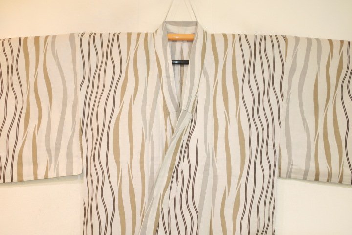 遠州木綿東京友禅調 男性着物単衣・浴衣 裄74丈148К江戸前 薄羽芭蕉色濃淡・吹き流し モダンクラシック