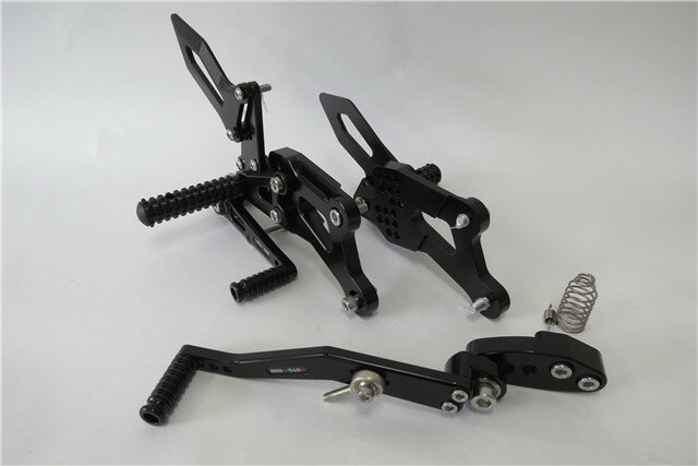 gsx-r1000 2017-2024 L17 調整式 バックステップ CNC 黒