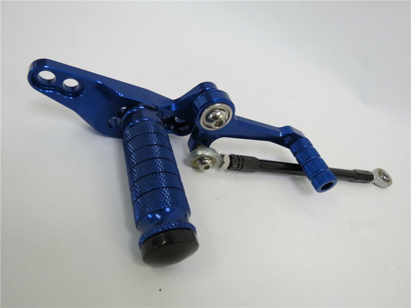DUCATISTREETFIGHTER調整式バックステップCNC加工青