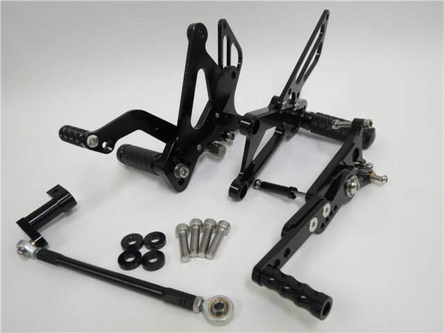 Triumph用 デイトナ 675 2013-2018 CNC 調整式 バックステップ 黒