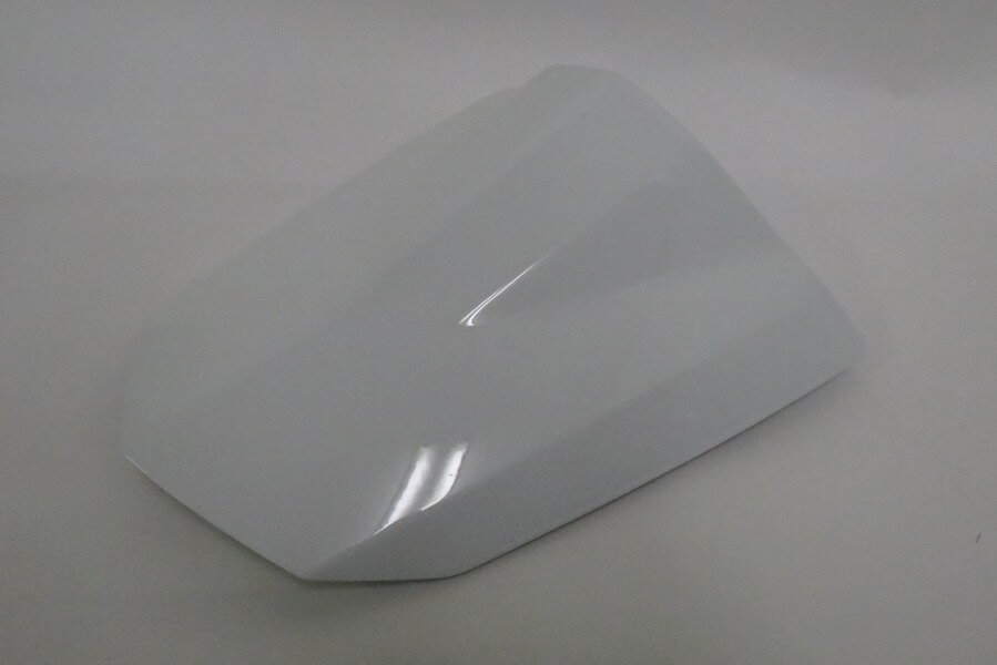 GSX-R600/750 2004-2005 K4 シングルシートカウル 白
