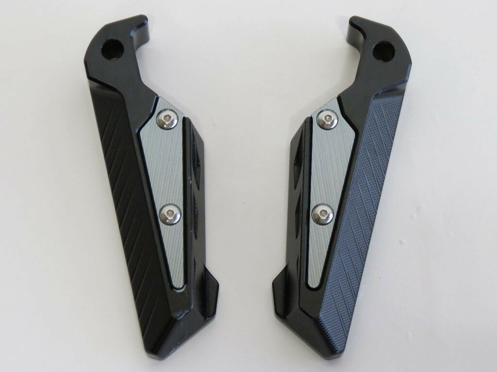 XMAX 2023 NMAX155 AEROX155 NVX155 TMAX560 cnc タンデム ステップ セット 灰（代引不可）