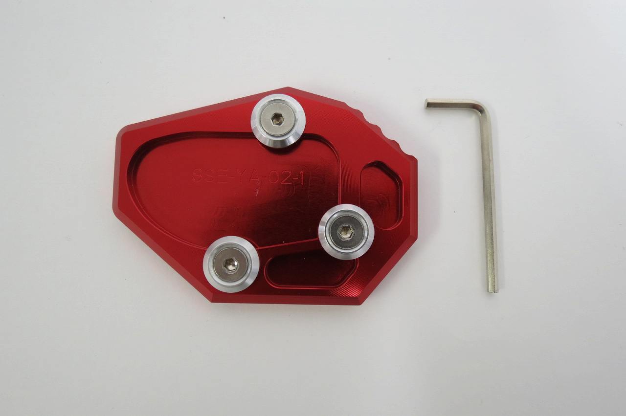 MT-07　mt-07 ショートスタンド プレート 赤 (代引き不可)