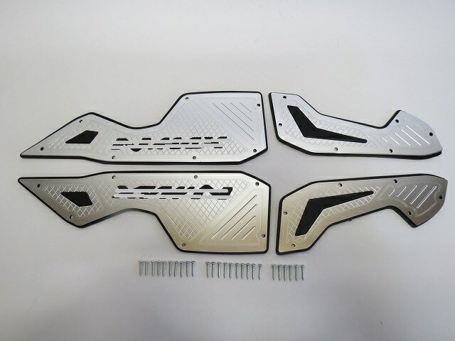 NMAX nmax n-max 2021-2024 アルミ CNC ステップボード 銀 Bタイプ