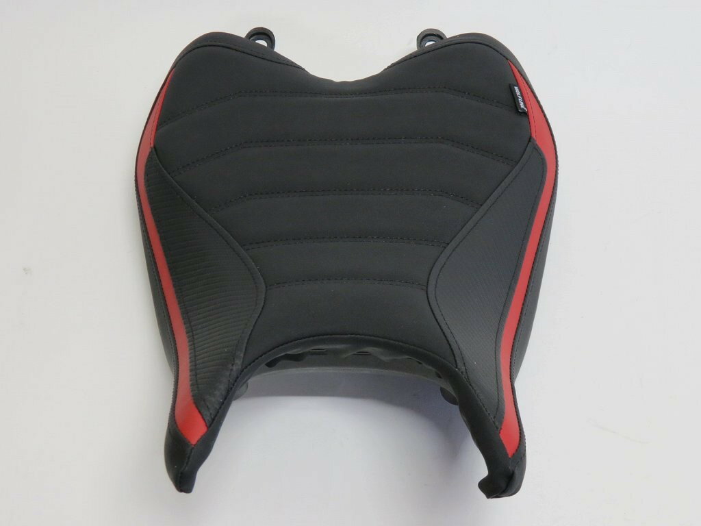 TRIUMPH用 デイトナ660 Daytona 660 2024 以降 カスタム フロントシート 10mm アップ ストライプ 赤