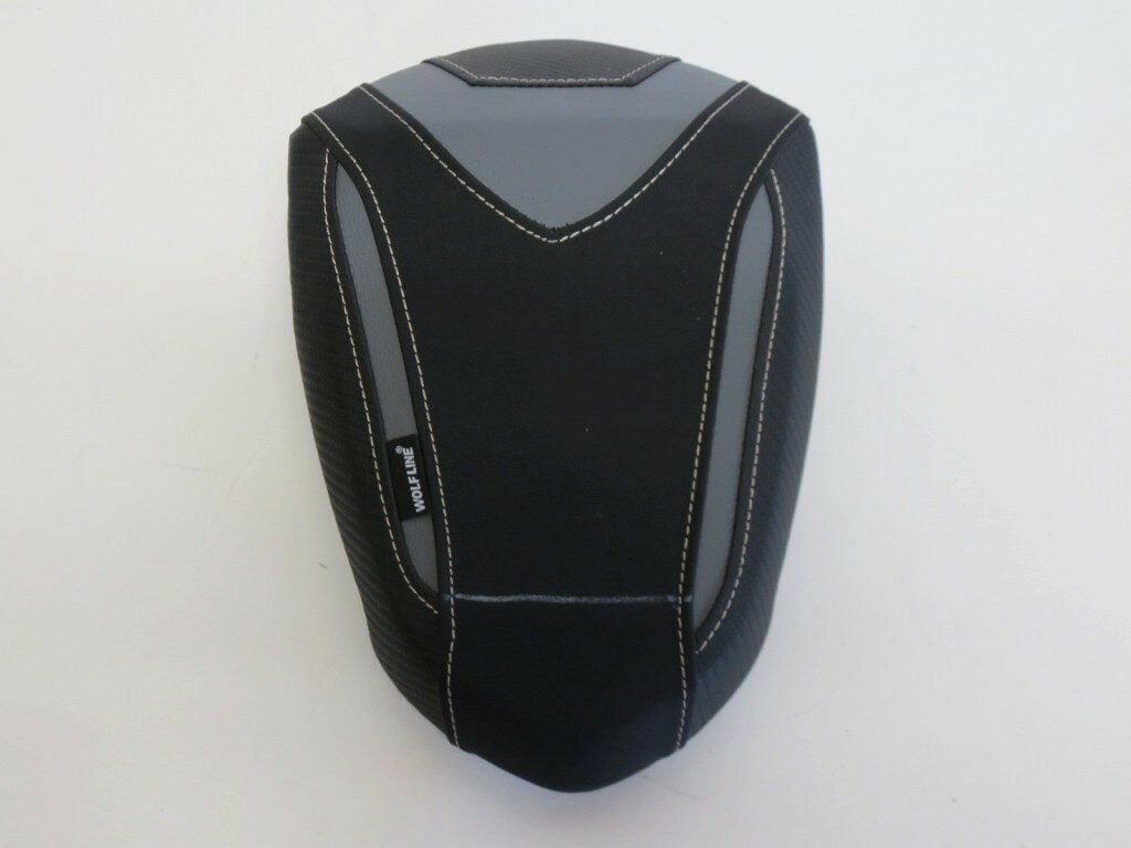 TRIUMPH用 STREET TRIPLE 765 S / R / RS 2020-2024 カスタム リアシート 10mm アップ 灰