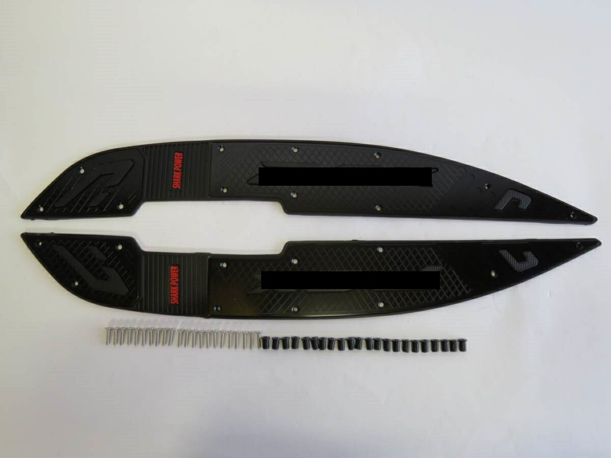 PCX / PCX e:HEV / PCX160 JK05 JK06 KF47 2021- アルミ ステップボード Cタイプ 黒