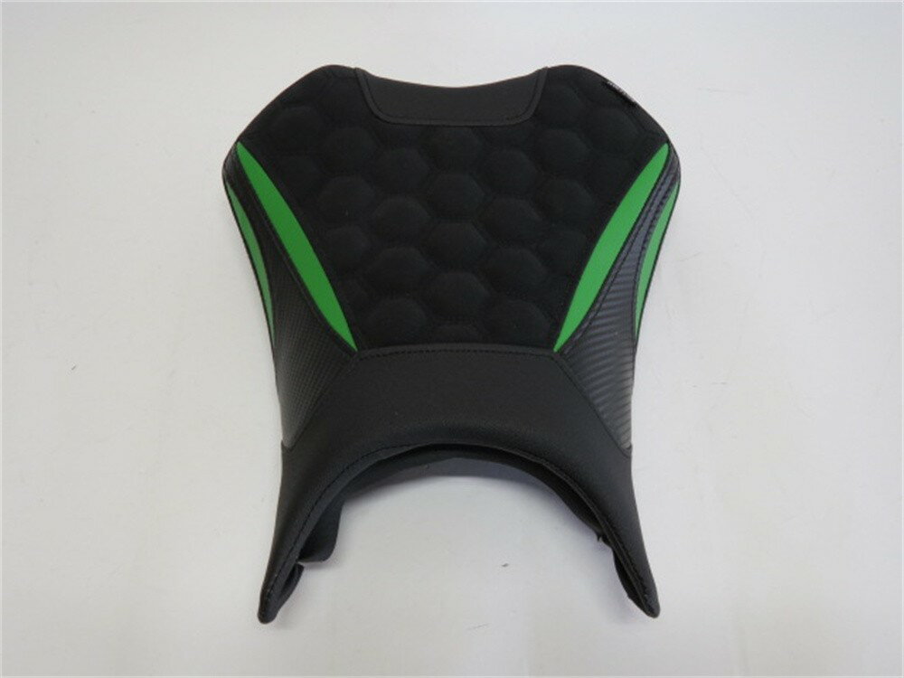 Ninja500 ニンジャ 500 2026以降 Z500 2026 以降 フロントシート カスタム ハニカム 緑