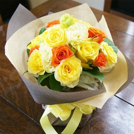 花 ギフト 送料無料 【 黄色の薔薇 デコールブーケ 】 花ギフプレゼント 誕生日 結婚記念日 発表会 送別会 歓送迎会 クリスマス いい夫婦の日 お歳暮 歳祝い プレゼント 花 花ギフト ポイント消化 100円 300円 500円