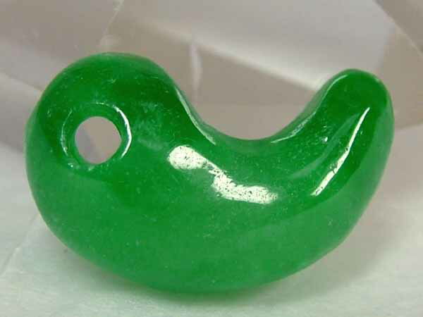 ■龍香堂■☆ミャンマー翡翠勾玉（21mm）n11