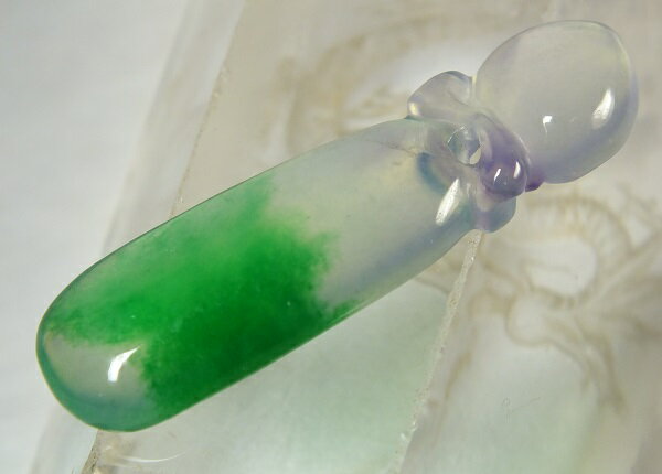 ■龍香堂■☆ミャンマー氷種翡翠（アイスジェダイト）トップ甜瓜39mm（f17）