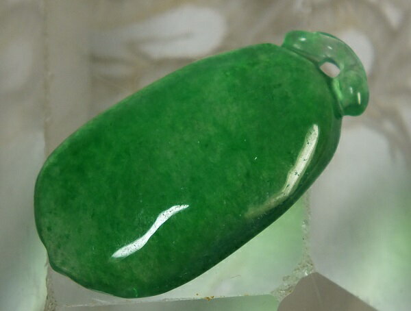■龍香堂■☆ミャンマー氷種翡翠（アイスジェダイト）甜瓜トップ25mm（v32）