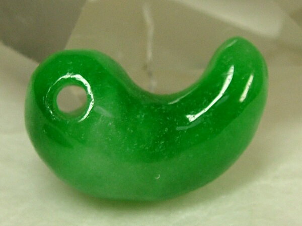 ■龍香堂■☆ミャンマー氷種翡翠（ひすい）小勾玉（20mm）