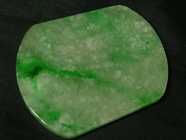 ■龍香堂■☆ミャンマー翡翠（ひすい）無彫トップ54mm（k7）