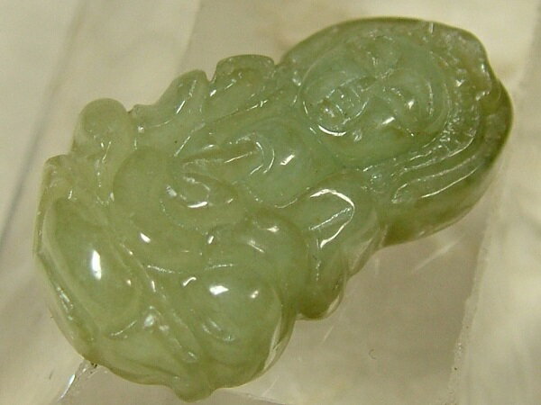 ■龍香堂■☆A貨ミャンマー翡翠（ひすい）トップ「観音」26mm（v4）