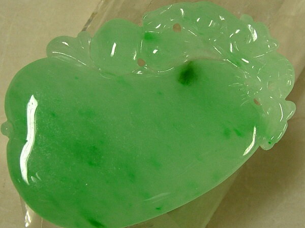 ■龍香堂■☆ミャンマー翡翠（ひすい）トップ「甜瓜猿」48mm（k20）