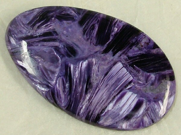 ■龍香堂■☆ハイクオリティチャロアイトルース（卵型・53mm）