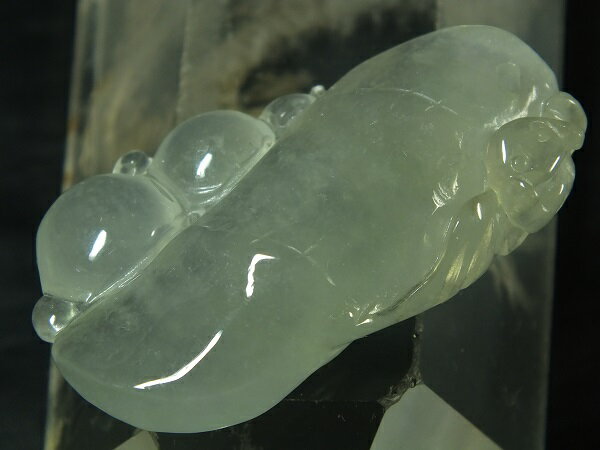 ■龍香堂■☆ミャンマー氷種翡翠（アイスジェダイト）天竹トップ40mm（v36）