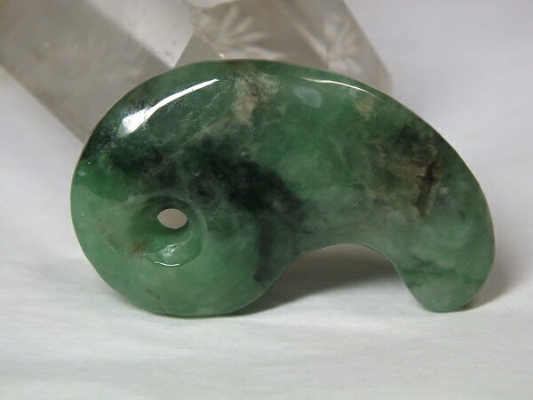 ■龍香堂■☆ミャンマー翡翠（ひすい）勾玉44mm