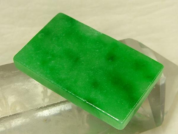 ■龍香堂■☆ミャンマー翡翠（ひすい）無彫トップ41mm