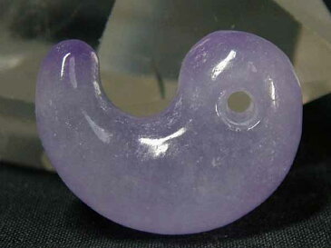 ■龍香堂■☆ミャンマーラベンダー氷種翡翠(ひすい)勾玉(21mm)