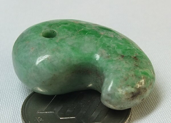 ■龍香堂■☆「国石」糸魚川翡翠（ひすい）勾玉31mm（t62）