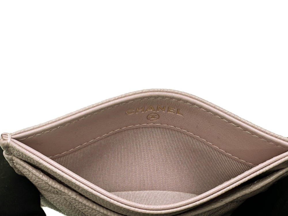 かねき質店の☆シャネル CHANEL☆ クラシックカードケース/マトラッセ/キャビアスキン/グレインカーフ/ピンク/AP0213 【SA8142】【税込価格】【質屋出店】【中古】【あす楽対応】｜アングル3