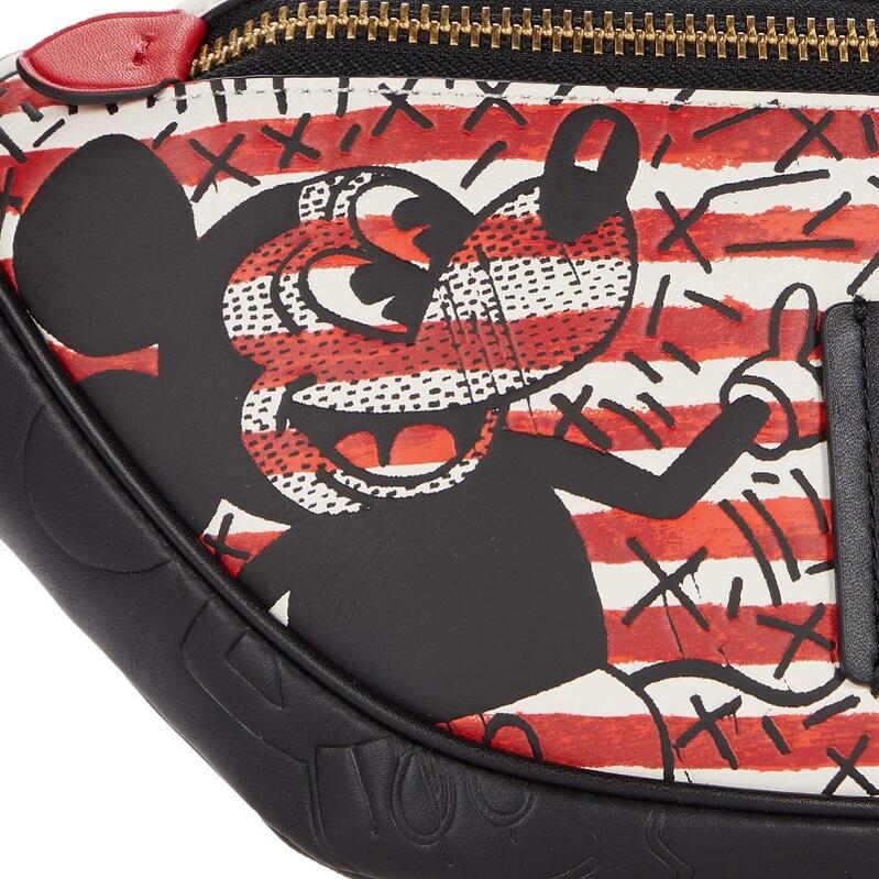 楽天市場 Coach ディズニー ミッキー マウス X キース ヘリング コラボ 21新作 ディズニー ミッキー マウス X キース ヘリング リビングトン ベルト バッグ レッド マルチ Kanon Story