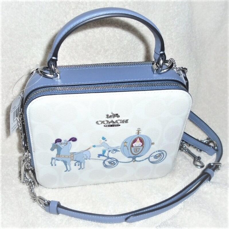 珍しい Coach 21新作 コーチ ディズニー コラボ ボックス クロスボディ シグネチャー キャンバス ウィズ シンデレラ チョーク グレイシャー ホワイト マルチ 国産 Www Caribebay It 珍しい Coach 21新作 コーチ ディズニー コラボ ボックス クロスボディ シグネチャー キャンバス ウィズ シンデレラ チョーク グレイシャー ホワイト マルチ 国産 Www Caribebay It