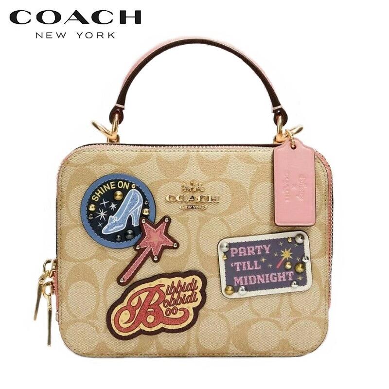 コーチ クロスボディ バッグ（レディース） COACH 新作 コーチショルダーバッグ レディース 斜めがけ コーチ ディズニー コラボ ボックス クロスボディ シグネチャー キャンバス ウィズ パッチーズ ライト カーキ マルチ 正規品