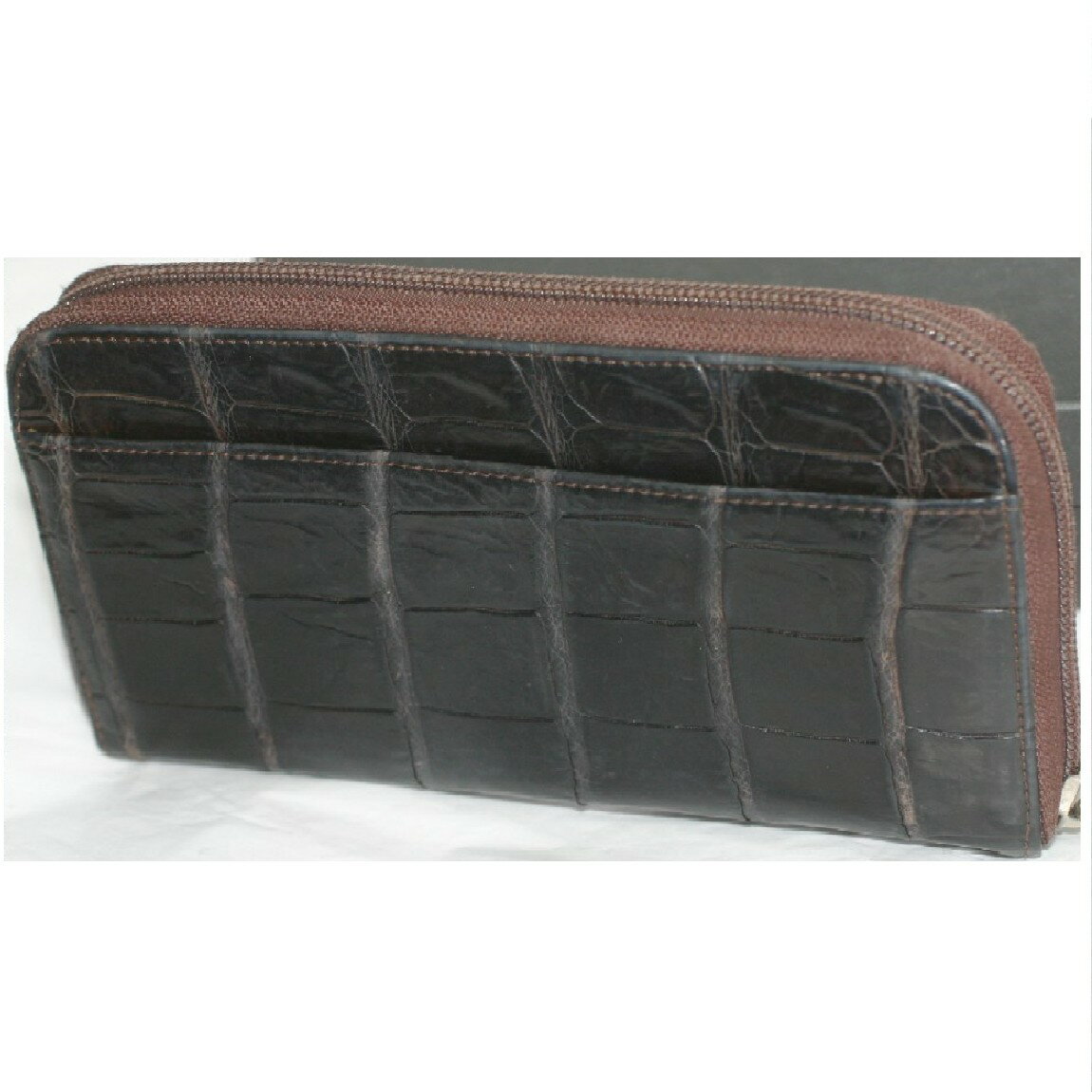【中古】本物可紳士用黒いクロコダイル素材ラウンドファスナー長財布 サイズW19H10D2,5cm ○C13-282