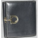 【中古】本物抜群に綺麗フェラガモの女性用黒い革素材のWホックの財布 サイズW10,5H9,5D2cm 〇C6-713(4)