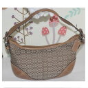 【中古】本物抜群に綺麗コーチの女性用ミニシグネチャー模様ナイロンキャンバス素材にブラウン色革素材のスモールホーボーバッグ6351 サイズW26H16,5D3cm ○C11-379 コーチ1