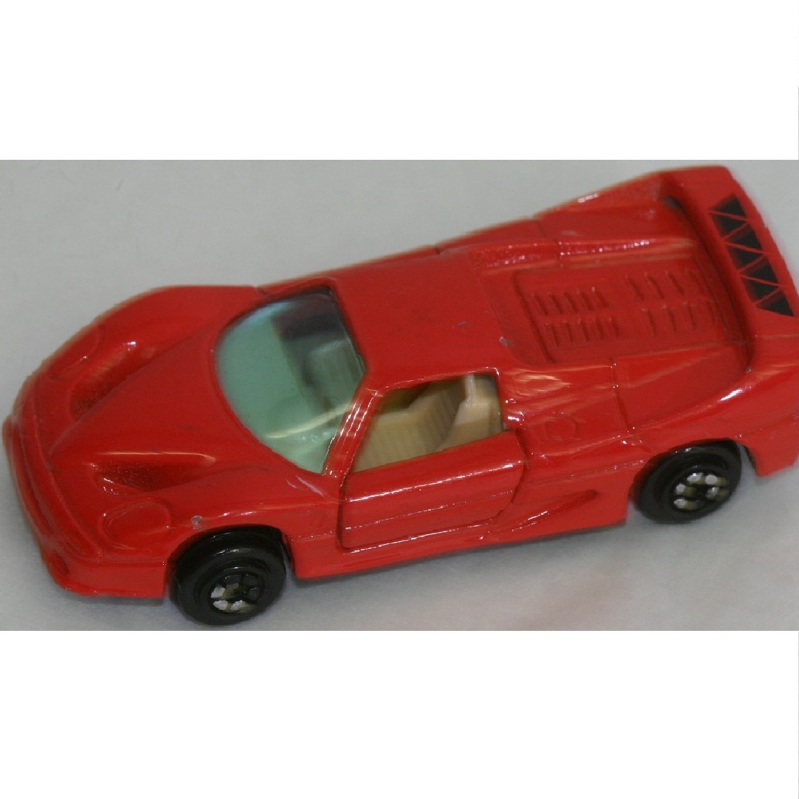 【中古】本物美品フェラーリのオレンジ色ミニカー7x3,1x1,7cm　〇J11-100-8